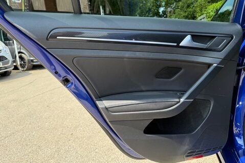 Volkswagen Golf R TSI 4MOTION DSG -PRETORIAS -BODYKIT -PAN ROOF -MILLTEK -APPLE CARPLAY  31