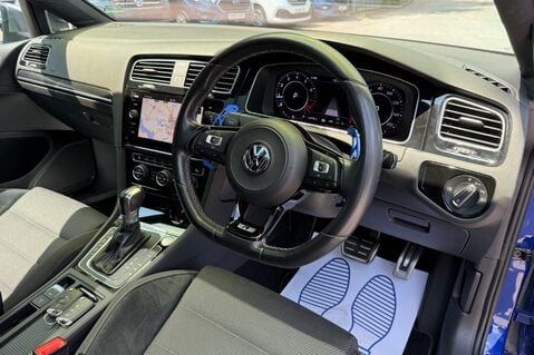 Volkswagen Golf R TSI 4MOTION DSG -PRETORIAS -BODYKIT -PAN ROOF -MILLTEK -APPLE CARPLAY  41
