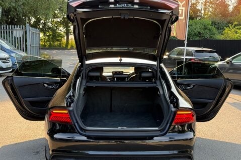 Audi A7 SPORTBACK BI-TDI 320 QUATTRO BLACK EDITION - APPLE CAR PLAY - FSH 12