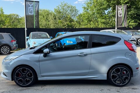 Ford Fiesta ST200 - MILLTEK EXHAUST - FULL SERVICE HISTORY -REVERSE CAMERA -EVERY EXTRA 8