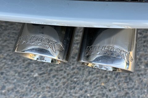 Ford Fiesta ST200 - MILLTEK EXHAUST - FULL SERVICE HISTORY -REVERSE CAMERA -EVERY EXTRA 48