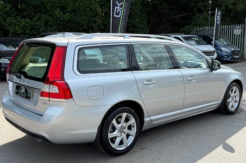 Volvo V70 D5 SE LUX - BLIS - FAMILY PACK - LDW - 8 SERVICES RECORDED 6