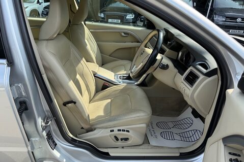 Volvo V70 D5 SE LUX - BLIS - FAMILY PACK - LDW - 8 SERVICES RECORDED 15