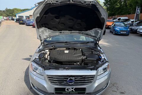 Volvo V70 D5 SE LUX - BLIS - FAMILY PACK - LDW - 8 SERVICES RECORDED 58