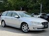 Volvo V70 D5 SE LUX - BLIS - FAMILY PACK - LDW - 8 SERVICES RECORDED