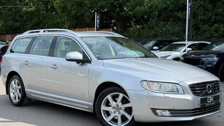 Volvo V70 D5 SE LUX - BLIS - FAMILY PACK - LDW - 8 SERVICES RECORDED