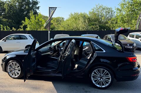 Audi A4 TFSI S LINE -£6K EXTRAS -B&O -VIRTUAL COCKPIT -KEYLESS -TECH PACK 19