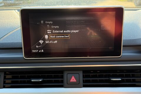 Audi A4 TFSI S LINE -£6K EXTRAS -B&O -VIRTUAL COCKPIT -KEYLESS -TECH PACK 51