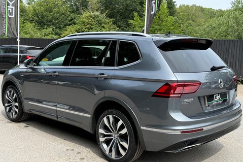 Volkswagen Tiguan Allspace R-LINE TECH TDI DSG - FULL LEATHER INTERIOR - 7 SEATER  2