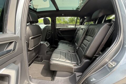Volkswagen Tiguan Allspace R-LINE TECH TDI DSG - FULL LEATHER INTERIOR - 7 SEATER  25
