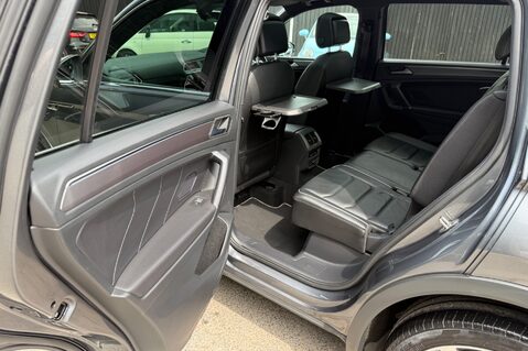 Volkswagen Tiguan Allspace R-LINE TECH TDI DSG - FULL LEATHER INTERIOR - 7 SEATER  26