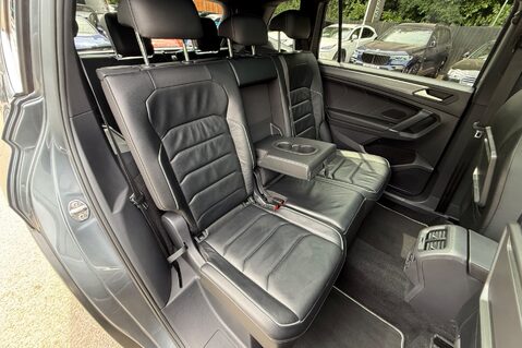Volkswagen Tiguan Allspace R-LINE TECH TDI DSG - FULL LEATHER INTERIOR - 7 SEATER  31