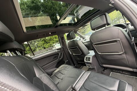 Volkswagen Tiguan Allspace R-LINE TECH TDI DSG - FULL LEATHER INTERIOR - 7 SEATER  34