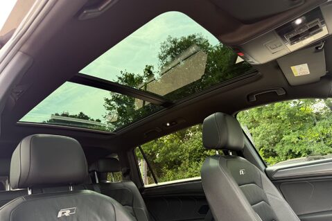 Volkswagen Tiguan Allspace R-LINE TECH TDI DSG - FULL LEATHER INTERIOR - 7 SEATER  59