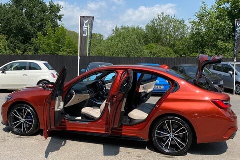 BMW 3 Series 330E M SPORT PHEV -HARMAN KARDON -PLUS PACK -TECH PACK -SUNSET ORANGE 19