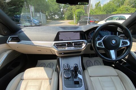 BMW 3 Series 330E M SPORT PHEV -HARMAN KARDON -PLUS PACK -TECH PACK -SUNSET ORANGE 6