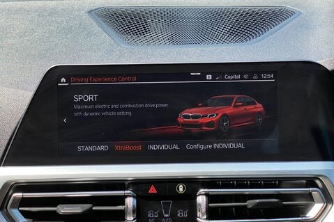 BMW 3 Series 330E M SPORT PHEV -HARMAN KARDON -PLUS PACK -TECH PACK -SUNSET ORANGE 46