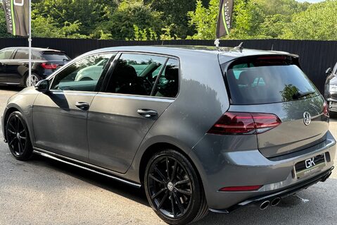 Volkswagen Golf R TSI DSG -2 OWNERS - DCC - APPLE CAR PLAY  2
