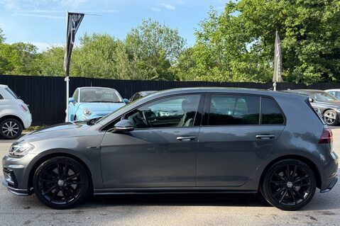 Volkswagen Golf R TSI DSG -2 OWNERS - DCC - APPLE CAR PLAY  10