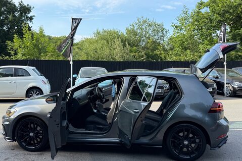Volkswagen Golf R TSI DSG -2 OWNERS - DCC - APPLE CAR PLAY  16