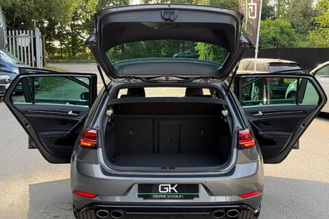 Volkswagen Golf R TSI DSG -2 OWNERS - DCC - APPLE CAR PLAY  17