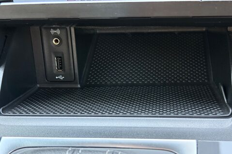 Volkswagen Golf R TSI DSG -2 OWNERS - DCC - APPLE CAR PLAY  44