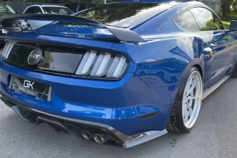 Ford Mustang GT - AIR RIDE -LOUDEST MUSTANG -VOSSEN ALLOYS -CARBON FIBRE BODYKIT -UNIQUE 8
