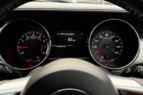 Ford Mustang GT - AIR RIDE -LOUDEST MUSTANG -VOSSEN ALLOYS -CARBON FIBRE BODYKIT -UNIQUE 25