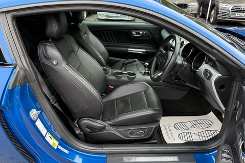 Ford Mustang GT - AIR RIDE -LOUDEST MUSTANG -VOSSEN ALLOYS -CARBON FIBRE BODYKIT -UNIQUE 20