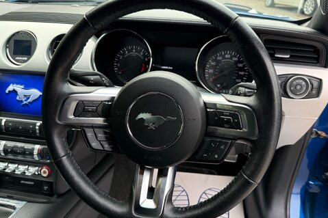 Ford Mustang GT - AIR RIDE -LOUDEST MUSTANG -VOSSEN ALLOYS -CARBON FIBRE BODYKIT -UNIQUE 8