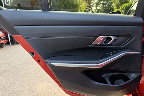 BMW 3 Series 320I M SPORT 27