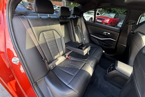 BMW 3 Series 320I M SPORT 30