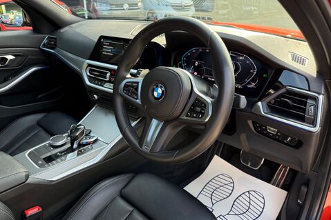 BMW 3 Series 320I M SPORT 35