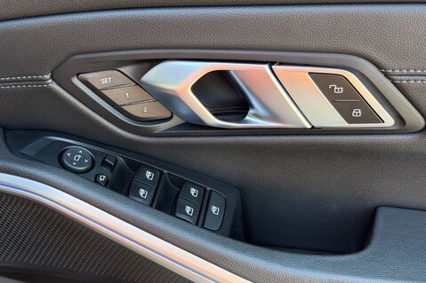 BMW 3 Series 320I M SPORT 38