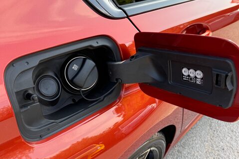 BMW 3 Series 320I M SPORT 75