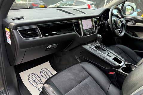 Porsche Macan S PDK -BOSE -SURROUND VIEW CAMERAS -LANE ASSIST -HEATED SEATS 23