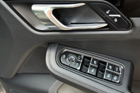 Porsche Macan S PDK -BOSE -SURROUND VIEW CAMERAS -LANE ASSIST -HEATED SEATS 35