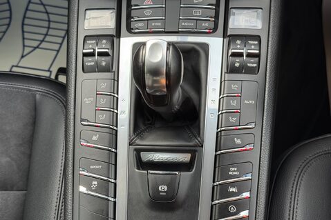 Porsche Macan S PDK -BOSE -SURROUND VIEW CAMERAS -LANE ASSIST -HEATED SEATS 39