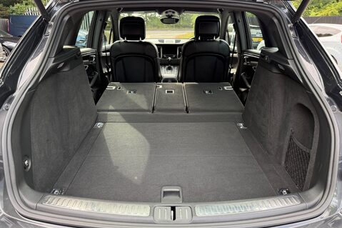 Porsche Macan S PDK -BOSE -SURROUND VIEW CAMERAS -LANE ASSIST -HEATED SEATS 49