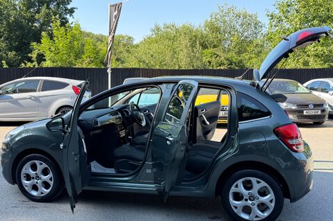 Citroen C3 EXCLUSIVE AUTOMATIC - PANORAMIC WINDSCREEN - ULEZ COMPLIANT 21