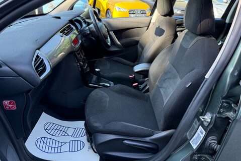 Citroen C3 EXCLUSIVE AUTOMATIC - PANORAMIC WINDSCREEN - ULEZ COMPLIANT 4