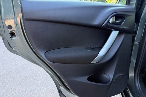 Citroen C3 EXCLUSIVE AUTOMATIC - PANORAMIC WINDSCREEN - ULEZ COMPLIANT 27