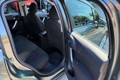 Citroen C3 EXCLUSIVE AUTOMATIC - PANORAMIC WINDSCREEN - ULEZ COMPLIANT 29