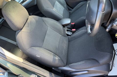 Citroen C3 EXCLUSIVE AUTOMATIC - PANORAMIC WINDSCREEN - ULEZ COMPLIANT 31
