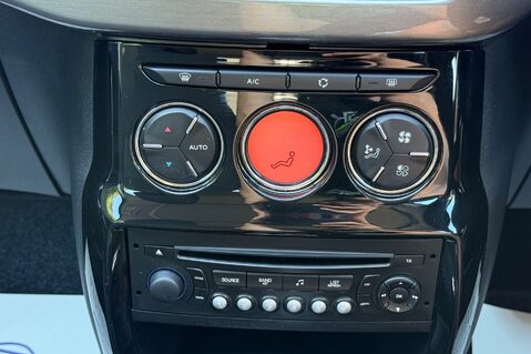 Citroen C3 EXCLUSIVE AUTOMATIC - PANORAMIC WINDSCREEN - ULEZ COMPLIANT 36