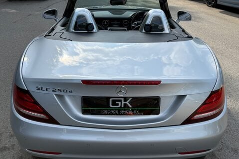 Mercedes-Benz SLC SLC 250 D SPORT - AIRSCARF -HEATED SEATS - SAT NAV 20