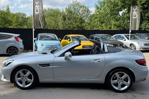 Mercedes-Benz SLC SLC 250 D SPORT - AIRSCARF -HEATED SEATS - SAT NAV 24