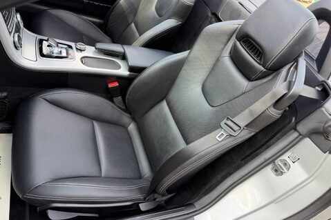 Mercedes-Benz SLC SLC 250 D SPORT - AIRSCARF -HEATED SEATS - SAT NAV 26