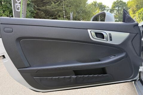 Mercedes-Benz SLC SLC 250 D SPORT - AIRSCARF -HEATED SEATS - SAT NAV 28