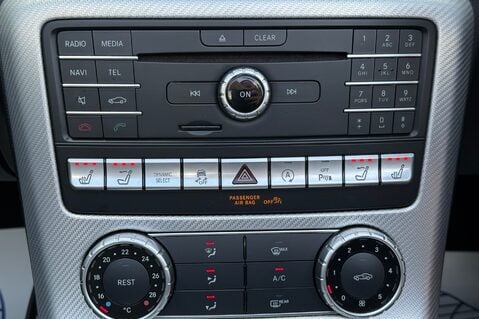 Mercedes-Benz SLC SLC 250 D SPORT - AIRSCARF -HEATED SEATS - SAT NAV 36
